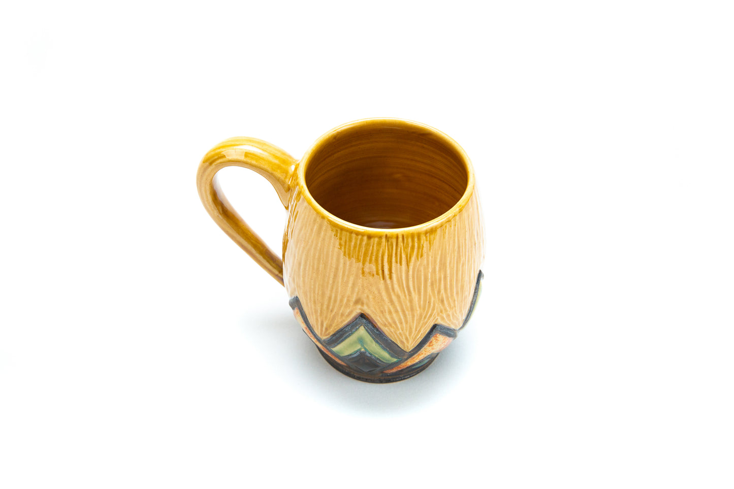 Ochre Art Deco Mug with Carved Overlapping Angle Pattern