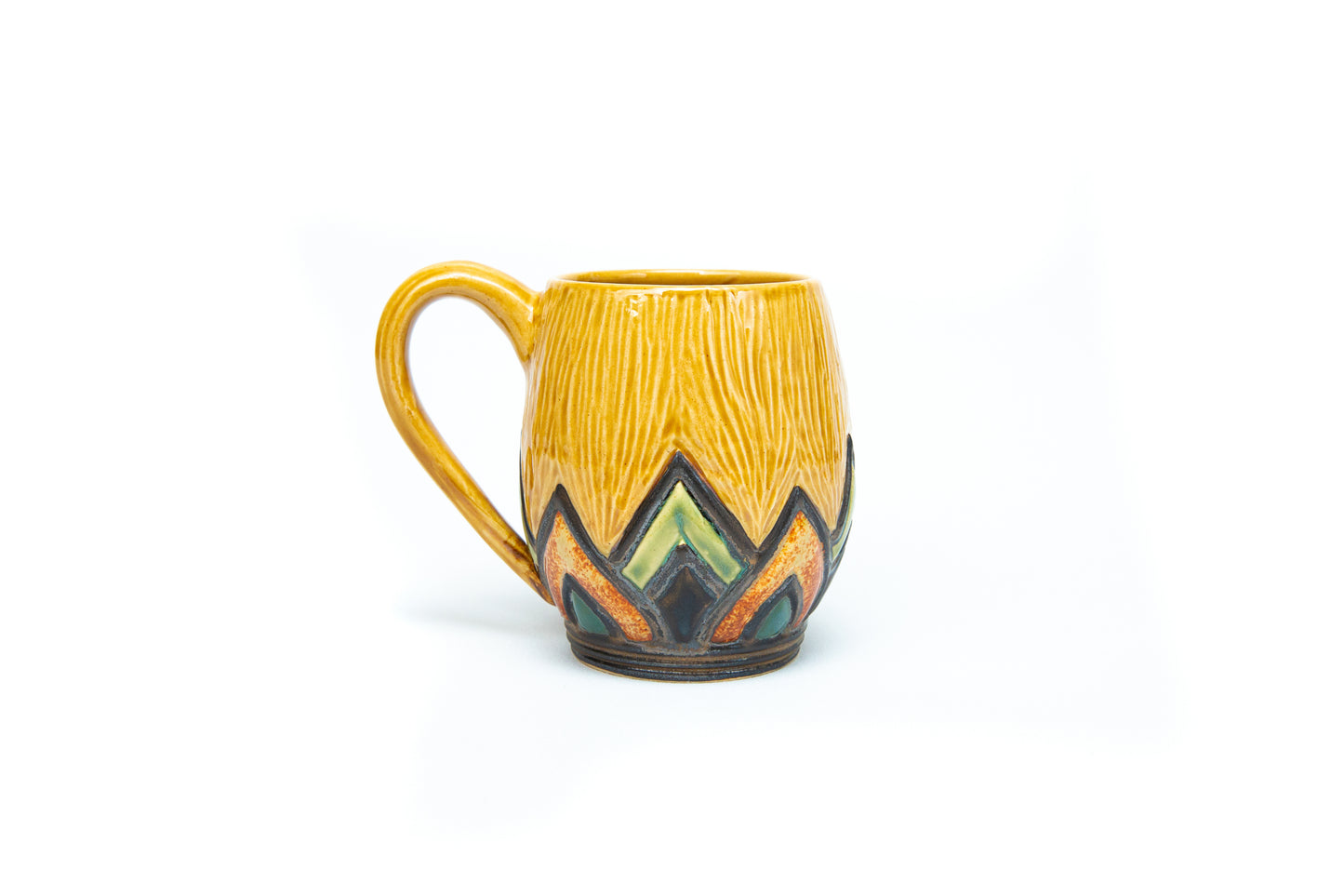 Ochre Art Deco Mug with Carved Overlapping Angle Pattern